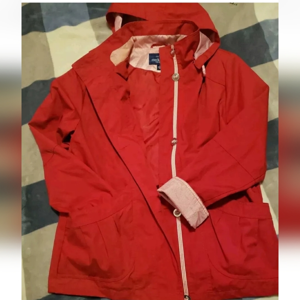 Mackintosh New England Red Ladies L Detachable Hood Button Shoulder Pads